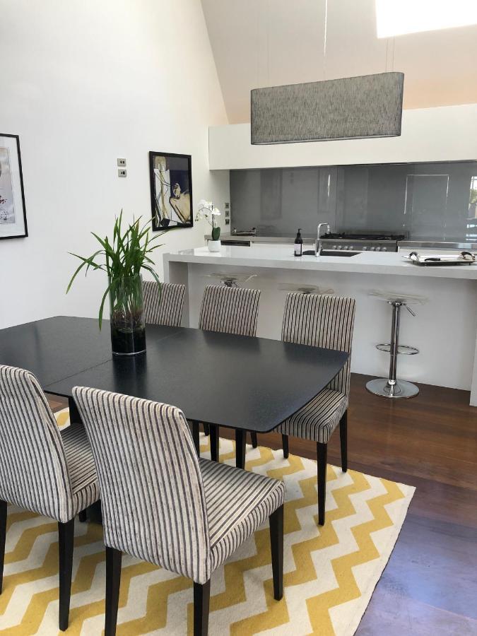 Luxurious Loft Apartments In The Heart Of Ahuriri Napier Buitenkant foto
